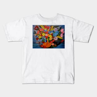 A beautiful bouquet of mixed flowers in a gold vase Kids T-Shirt